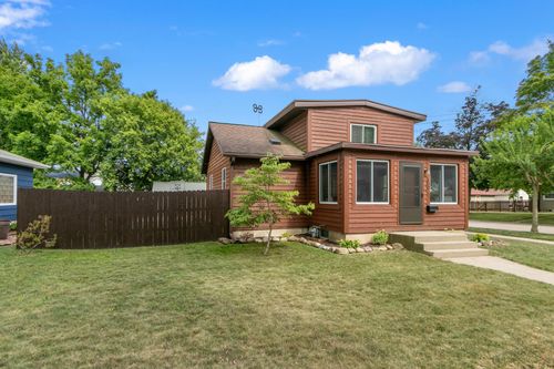 300 Shirley Street, Fort Atkinson, WI, 53538 | Card Image