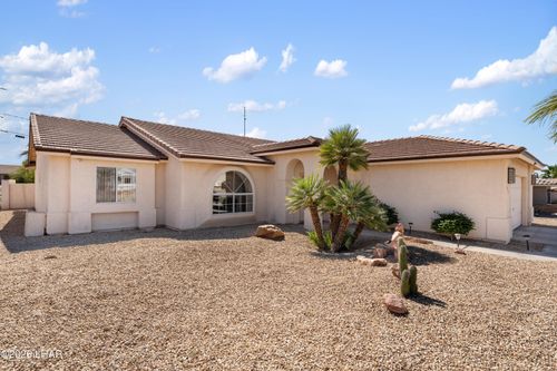 2950 War Eagle Dr, Lake Havasu City, AZ, 86406-8475 | Card Image