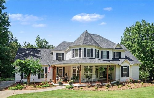 385 Primrose Ln, Pendergrass, GA, 30567-3468 | Card Image