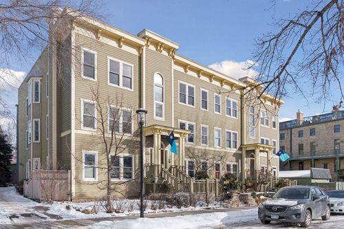 49 Island Avenue W, Minneapolis, MN, 55401 | Card Image