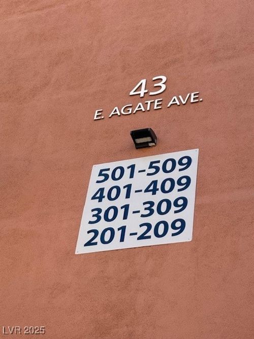 201-43 E Agate Ave, Las Vegas, NV, 89123-6081 | Card Image