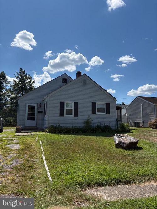 14 Lasalle Ave, NEW CASTLE, DE, 19720-4310 | Card Image