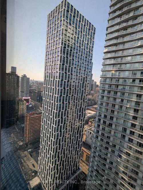82 Dalhousie St, Toronto, ON, M5B0C5 | Card Image