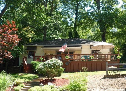 991 Breezy Bluff Dr, Galesburg, IL, 61401-8431 | Card Image