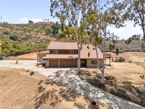 20605 Broadview Dr, Perris, CA, 92570 | Card Image