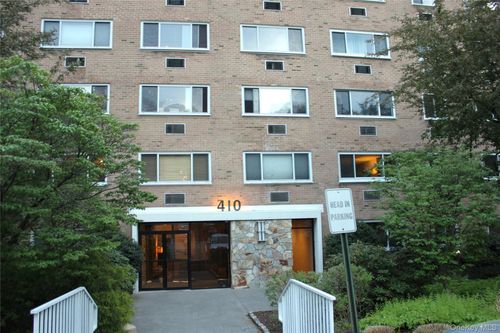 4j-410 Benedict Ave, Tarrytown, NY, 10591-4913 | Card Image