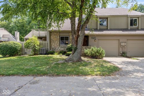 545 Conner Creek Dr, Fishers, IN, 46038-1822 | Card Image