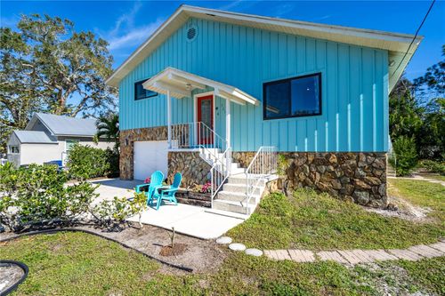 521 Pameto Rd, NOKOMIS, FL, 34275-3003 | Card Image