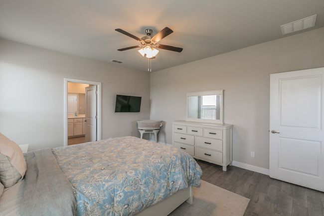 812 Holler Loop, House other with 4 bedrooms, 2 bathrooms and null parking in Justin TX | Image 23