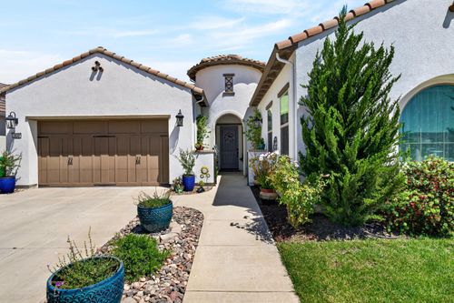 3031 Ashton St, Lodi, CA, 95242-8801 | Card Image