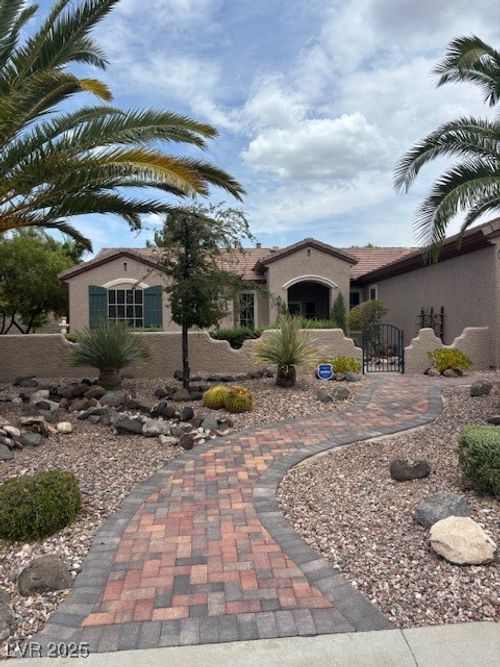 2316 Hardin Ridge Dr, Henderson, NV, 89052-7038 | Card Image