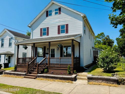 235 Jackson St, Berwick, PA, 18603-3614 | Card Image