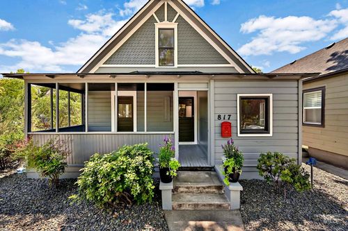 817 W Thatcher St, Boise, ID, 83702-4254 | Card Image