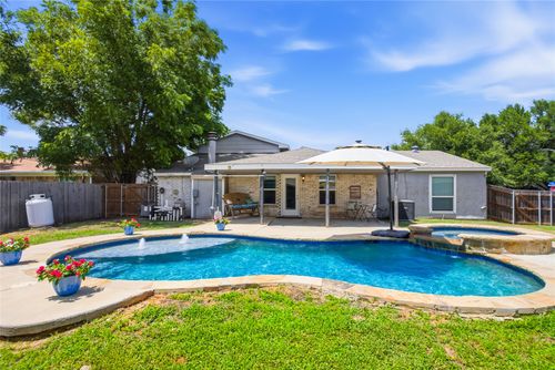 4100 Coronet Ln, Arlington, TX, 76017-2330 | Card Image