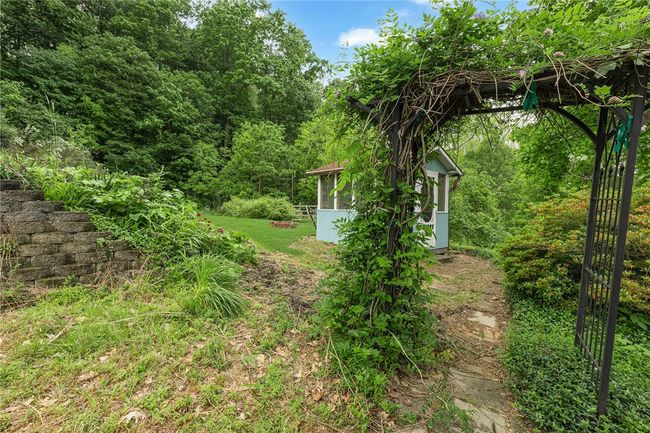 1369 Old Pulaski Rd, House other with 3 bedrooms, 3 bathrooms and 4 parking in Neshannock Twp PA | Image 7
