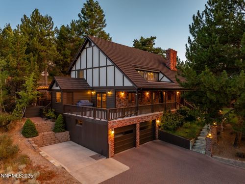 2820 Sagittarius Dr, Reno, NV, 89509-3877 | Card Image