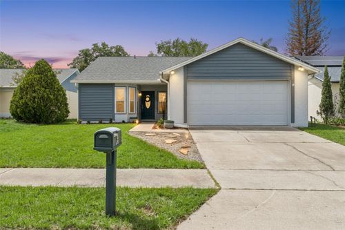 1021 Olliff Way, Oviedo, FL, 32765-7015 | Card Image