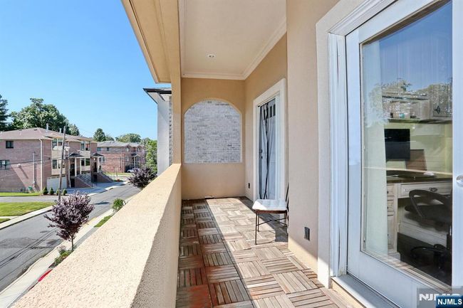 801 W End Ave, House other with 4 bedrooms, 4 bathrooms and null parking in Cliffside Park NJ | Image 23