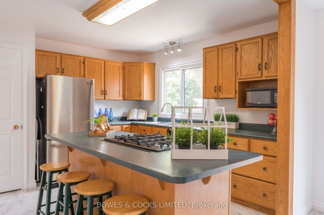 2233 Denure Dr, House other with 4 bedrooms, 2 bathrooms and 4 parking in Peterborough ON | Image 14