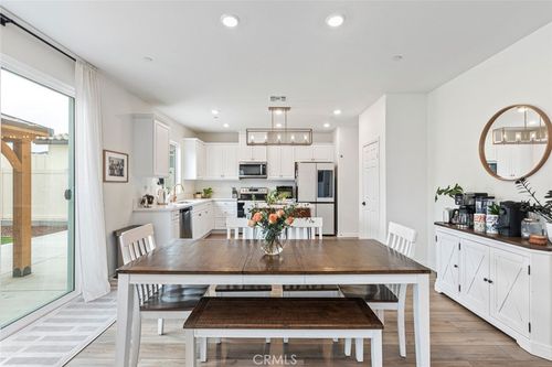 4836 Sicily Dr, Lake Elsinore, CA, 92530-2052 | Card Image