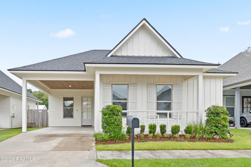 108 Santa Marta Dr, Youngsville, LA, 70592-6350 | Card Image