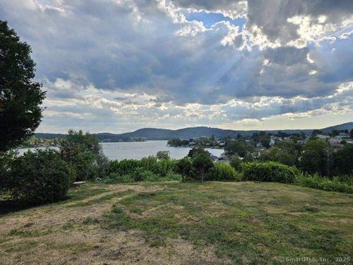 16 Candlewood Acres Rd, Brookfield, CT, 06804-1629 | Card Image