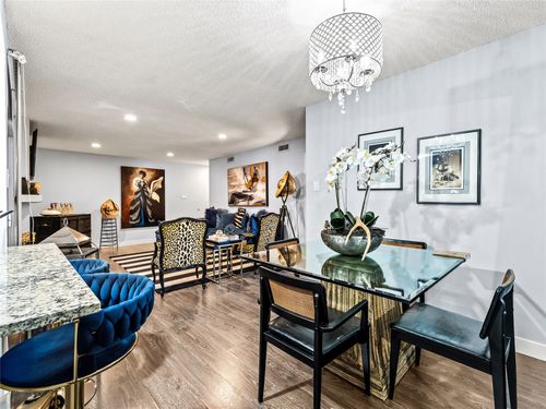 apt-105-5132 Amesbury Dr, Dallas, TX, 75206-4343 | Card Image