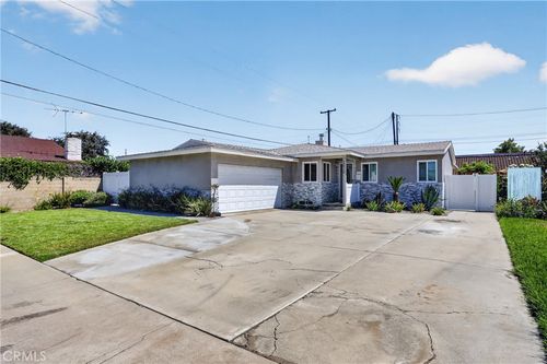 2028 W Midwood, Anaheim, CA, 92804 | Card Image