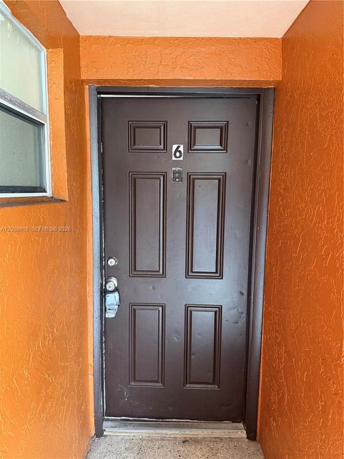 6-1029 Nw 5th St, Miami, FL, 33128-1136 | Card Image
