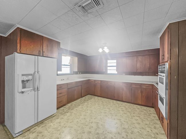 13023 Big Indian Rd, House other with 2 bedrooms, 2 bathrooms and null parking in Callisburg TX | Image 7