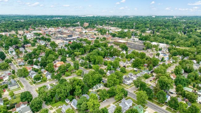 624 N Broad St, Home with 5 bedrooms, 3 bathrooms and 2 parking in Adrian MI | Image 36