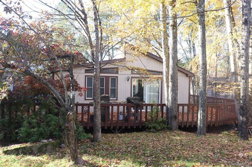 8 Gloucester Ct, Monticello, NY, 12701-8489 | Card Image