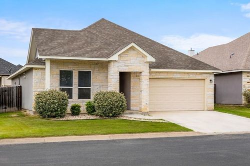 203 Winston Dr, Fredericksburg, TX, 78624 | Card Image