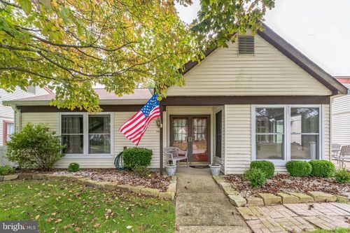 746 Liverpool Cir, MANCHESTER TOWNSHIP, NJ, 08759 | Card Image