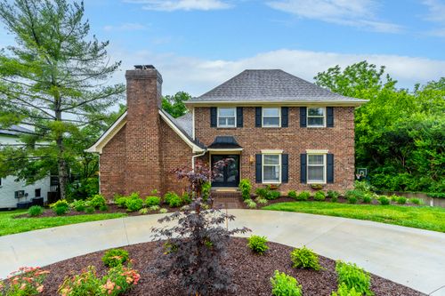 2063 Manor Dr, Lexington, KY, 40502-2617 | Card Image