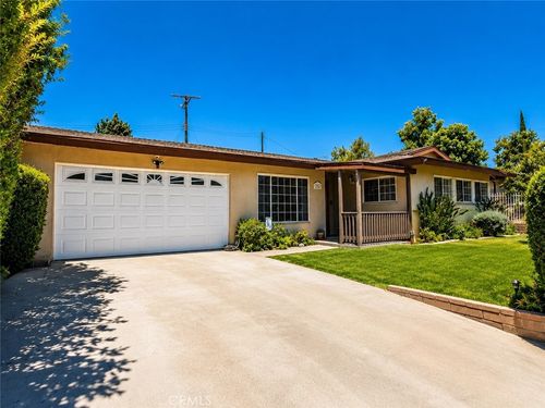 11247 Ruffner Ave, Granada Hills, CA, 91344-4246 | Card Image