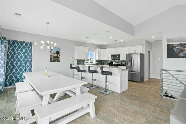 447 E Fourth St, House other with 6 bedrooms, 7 bathrooms and null parking in Ocean Isle Beach NC | Image 8