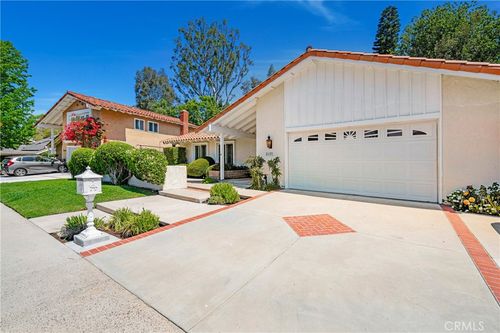 26501 Cortina Dr, Mission Viejo, CA, 92691-5426 | Card Image