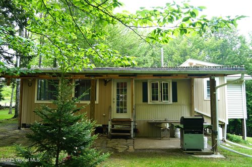 127 Fern Ln, Jefferson, NY, 12093-4012 | Card Image