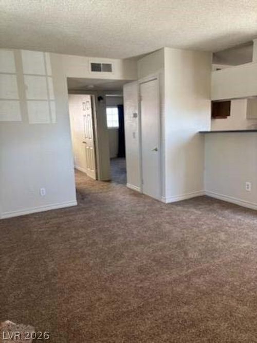 apt-2-1532 Cobb Ln, Las Vegas, NV, 89101-1310 | Card Image