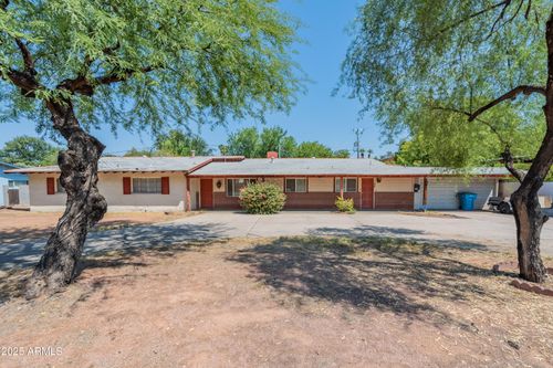 30 W Bethany Home Rd, Phoenix, AZ, 85013-1516 | Card Image