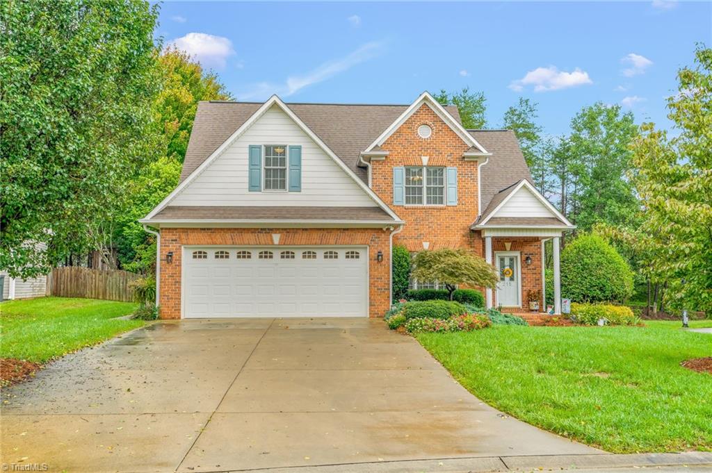 Valencia Cir, Winston Salem, NC 27106