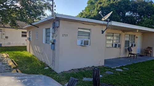 1-1715 Nw 8th Ct, Fort Lauderdale, FL, 33311-6910 | Card Image