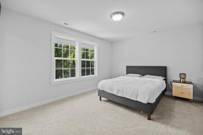 18518 Old Triangle Rd, House other with 5 bedrooms, 6 bathrooms and null parking in TRIANGLE VA | Image 32