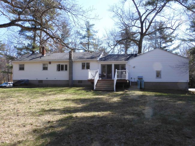 87 N Lowell Rd, House other with 3 bedrooms, 1 bathrooms and null parking in Windham NH | Image 17