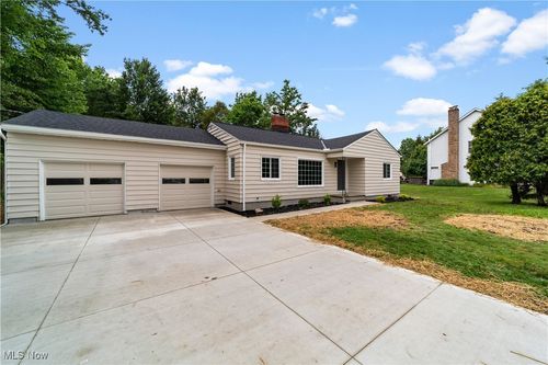 5844 Highland Rd, Highland Heights, OH, 44143-2018 | Card Image