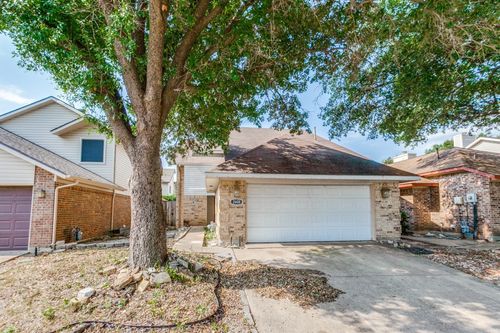 2608 Zodiac Dr, Garland, TX, 75044-6646 | Card Image