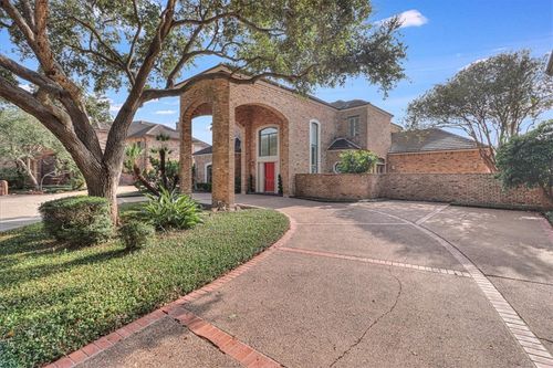 4815 Ocean Dr, Corpus Christi, TX, 78412-2655 | Card Image