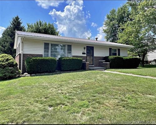 1001 Ne 6th St, Washington, IN, 47501-1140 | Card Image