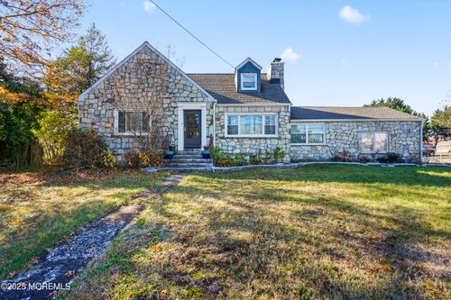 642 Us Highway 206, Bordentown, NJ, 08505-1513 | Card Image